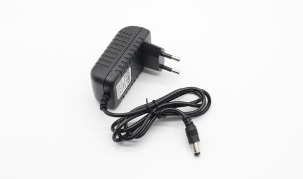 24 Voltos töltő adapter robotporszívóhoz