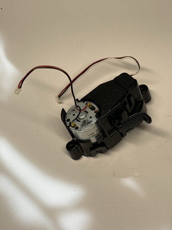Bal oldalkefe motor BL700