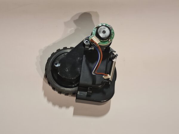 Jobb kerék Rowenta X-plorer 50 szériás robotporszívóhoz