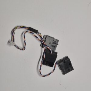 Roborock S7 bal kerék csatlakozó kábele és motorja.
