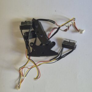 Robotkar szerelvények, robotika, robotalkatrészek, elektronikai alkatrészek.